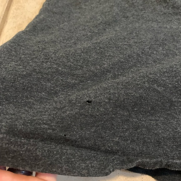 Bench. Gray Graphic Logo T-Shirt S/P - Picture 4 of 7